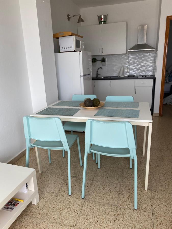 Las Brisas Mogan Apartamentos ปวยร์โต เด มอแกน ภายนอก รูปภาพ