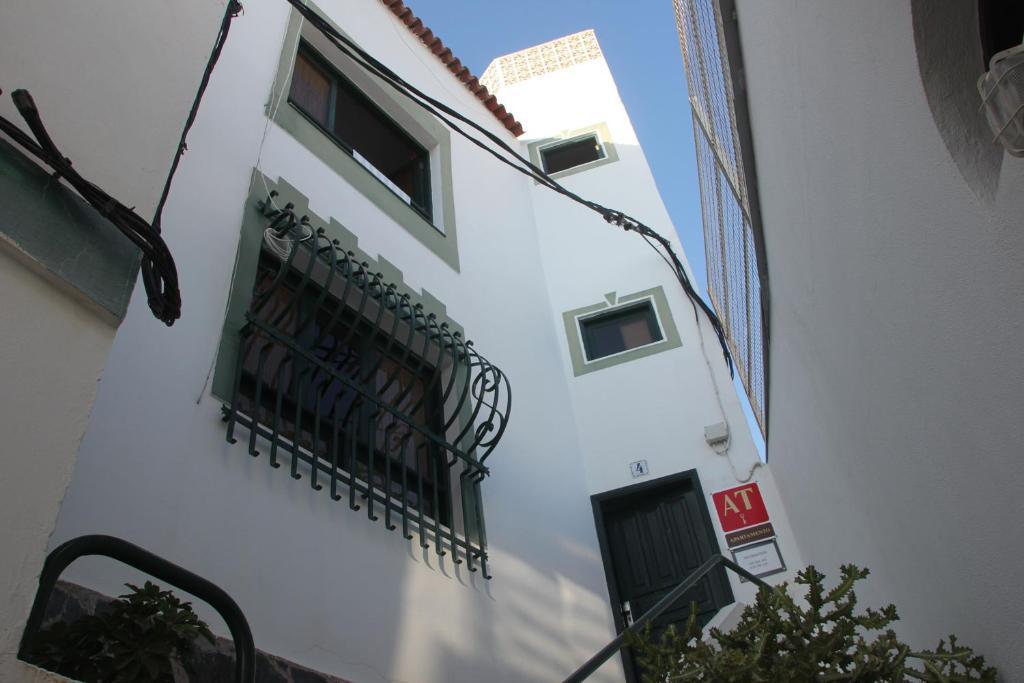 Las Brisas Mogan Apartamentos ปวยร์โต เด มอแกน ห้อง รูปภาพ
