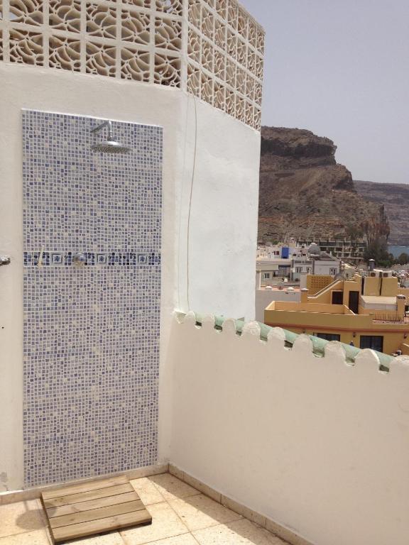 Las Brisas Mogan Apartamentos ปวยร์โต เด มอแกน ภายนอก รูปภาพ